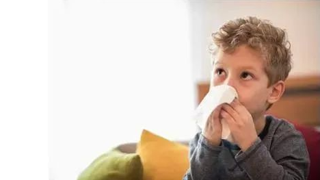 清鼻堂：儿童鼻窦炎怎么引起的？
