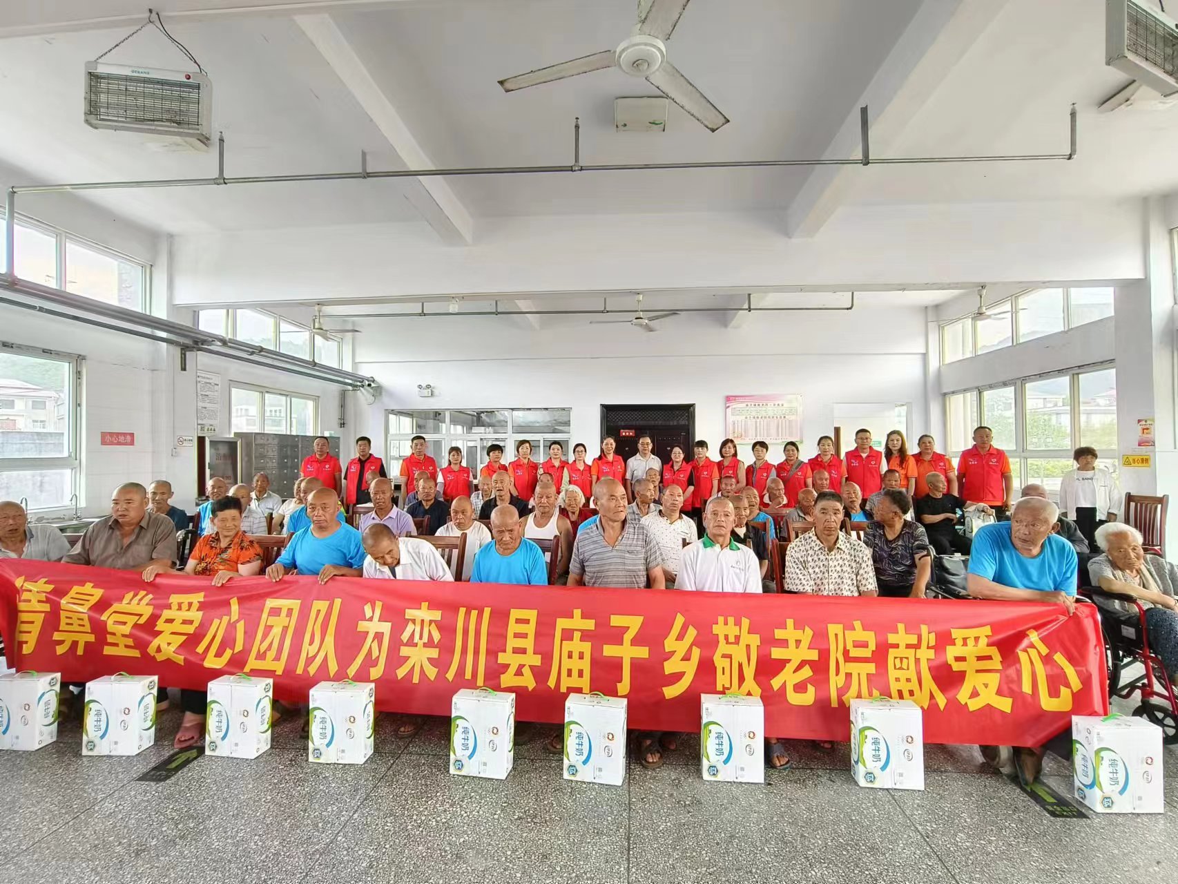 清鼻堂爱心团队再次走进济源下冶镇敬老院
